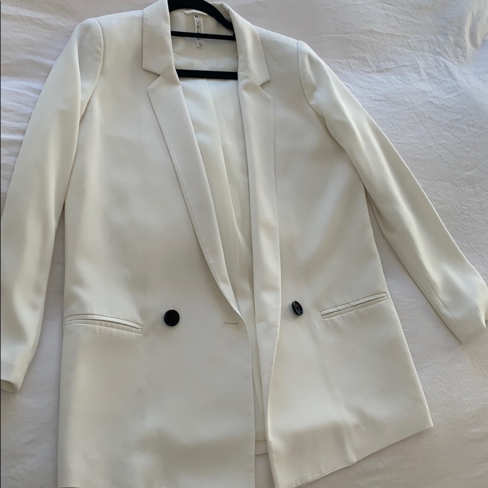 White Oversized Blazer